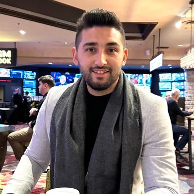 ilkerVardarli's profile picture. Heyecanlı, girişimci, proje üreten, denemekten bıkmayan, tutkularında asla tereddüt etmeyen pozitif🚀 Co -Founder of Arkerobox & 3Durak Dijital Fabrika