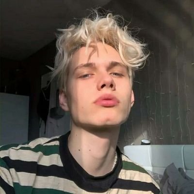 HughesPhil12919's profile picture. Growing in self-care and embracing love.