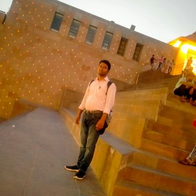 kumarsanu0296's profile picture. no any bio
