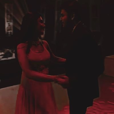 𝒍𝒊𝒌𝒆 𝒕𝒉𝒆 𝒎𝒐𝒐𝒏. 𝒏𝒐𝒕 𝒂𝒍𝒘𝒂𝒚𝒔 𝒇𝒖𝒍𝒍, 𝒃𝒖𝒕 𝒂𝒍𝒘𝒂𝒚𝒔 𝒃𝒆𝒂𝒖𝒕𝒊𝒇𝒖𝒍 🌙