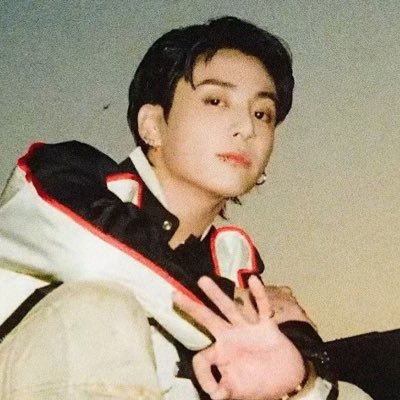 clffjjk97's profile picture. 🎸