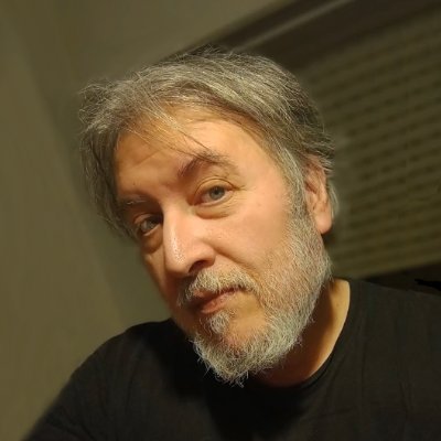 Diseñador Editorial. Anoche soñé con vos.
https://t.co/zCJQRCWArr