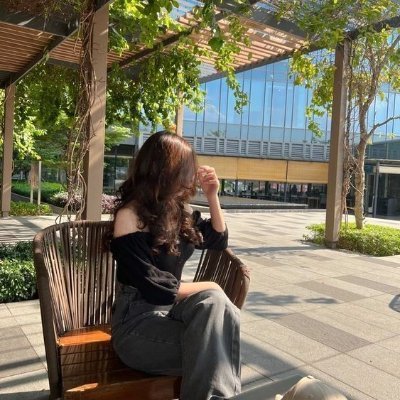 NurIndahjhy's profile picture. I am who I am, your approval isn’t needed.