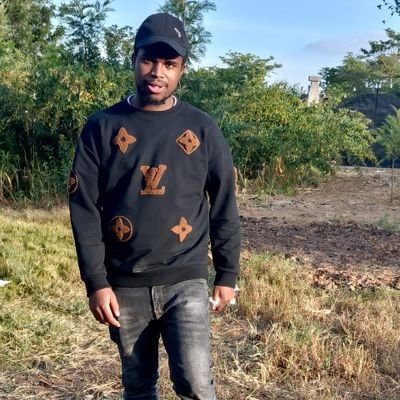 Academic Writer. Sells Freelancing Accounts.
Student of Babu Owino.
Member of ODM.
Politics and Writing.