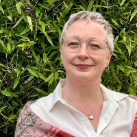 Stephanie Butland (@under_blue_sky) 's Twitter Profile