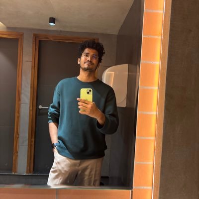 Satyam6shree's profile picture. My Bio is your Bio too… human hun human se pyaar karta hun🗿