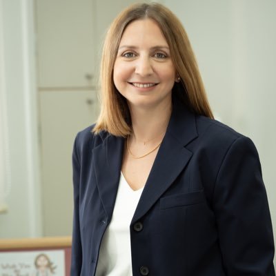 kassis_n's profile picture. gynecology and obstetrics, MD. gynecologic oncology. Hotel Dieu de France, Beirut. Bellevue Medical Center, fan of @lfc and @fcbayern