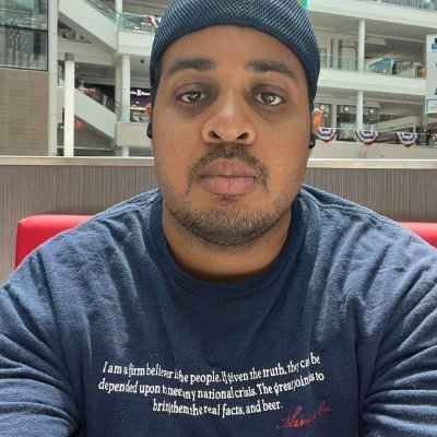dckid85's profile picture.