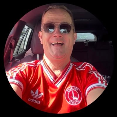 CharltonSi's profile picture. Dad of 2. A husband. Upper Covered End ⚽️🔴