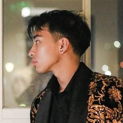 23 | 🌻BS Bio | Going through life backwards. Living through maybes and perhapses.