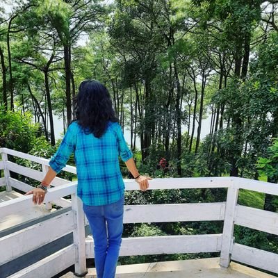 Kk_biomedico's profile picture. Biomedico🦾
Lecturer by profession 👩🏻‍🏫
Naturalist by heart🪻