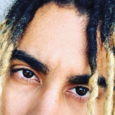 bluekrisis's profile picture. I stream, I write, I lift.