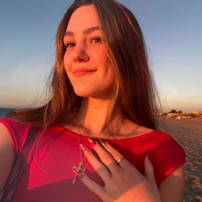 Pati767's profile picture. 🌸🌸🌸