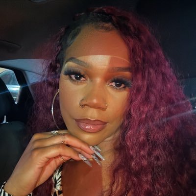 God ❤️ | Pro Makeup Artist | IG: sydneyreneamua_ 👉🏾 https://t.co/EyyfelXRXB