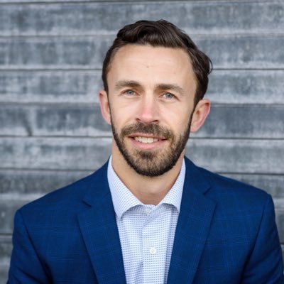 COMPTE INACTIF - RP & organisateur politique des É-U/ franco-américain au Québec depuis 2015 pour vivre en français/ Plateau - Mercier