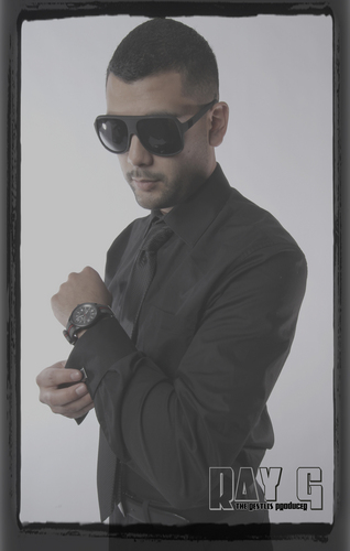 RayG90's profile picture. Visit my media pages.