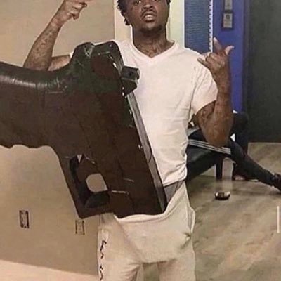 lndnsstm's profile picture. 