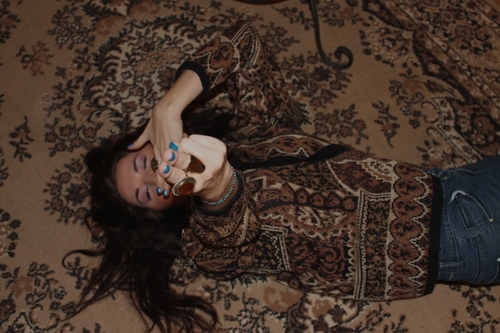 adnaz's profile picture. 