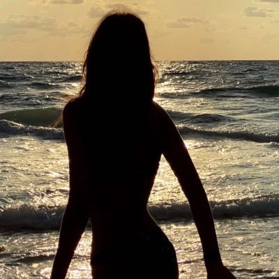 User198126's profile picture. ⋆⁺₊⋆ ☾ INFJ  ☾⋆⁺₊⋆