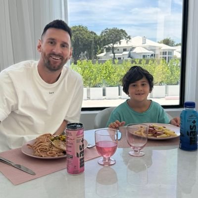 yuzirohamak's profile picture. Żyj i daj żyć innym