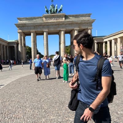 ylmzresearcher's profile picture. applied ai researcher