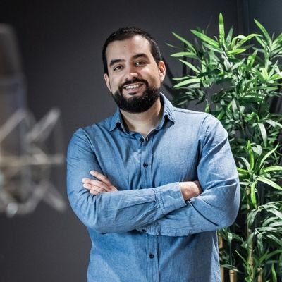 Historiador, divulgador y cofundador de @HistoriadAragon, empresa de la Universidad de Zaragoza. Hablo de Historia en @aragonradio y el @periodicoaragon