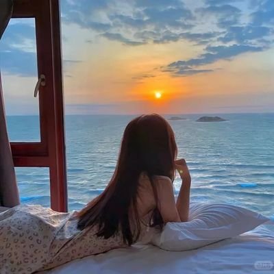 Dandelion368342's profile picture. Love is just a word until you find someone who gives it the definition.