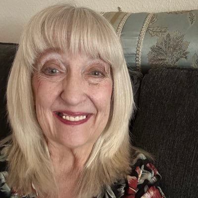 Children’s author “The Puppy Who Couldn’t Bark and Vinnie Volkswagen.” Animal lover. Special educator. Former talent agent.