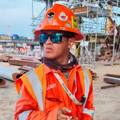 jumasri006's profile picture. life without limit