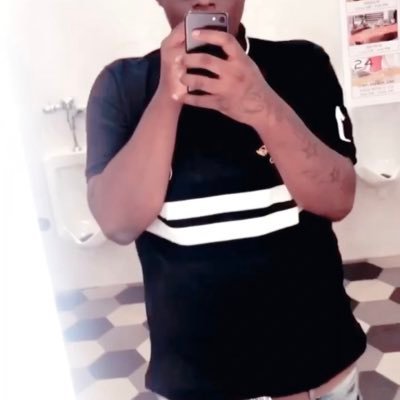 scoom762's profile picture. 