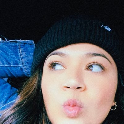 _xozara's profile picture. 🤍|🍎|♍️|Charlie