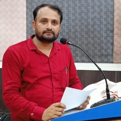 अनुभव किसी बाजार में नहीं मिलता, उससे होकर गुजरना पड़ता है