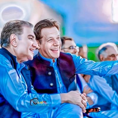 Irfee1122's profile picture. i love Mom 😘😘😘
miss u papa😌😌

maray dil ka PM imran khan♥️