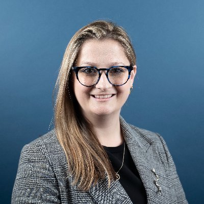 AnnaRDixon's profile picture. UK MD at @ymuliterary. Bookseller Rising Star 2024 Forensic interest in Taylor Swift, cat parent, embarrassingly millennial. All views my own. she/her