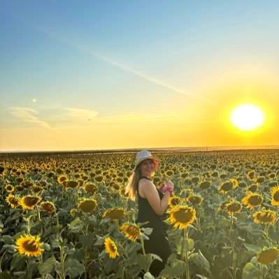 tugceonderr's profile picture. level maalesef 27