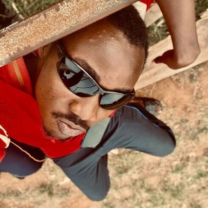 Meek_Confidence's profile picture. Liverpool fan🛑
Artist 🎨🖼️
A lil crazy😤
Always follow for a follow  back if you like🤣💀