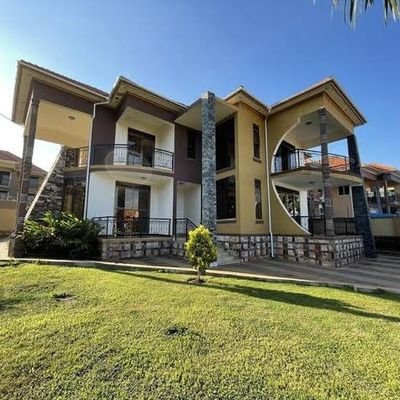 254Omwenga's profile picture. LEGAL Services