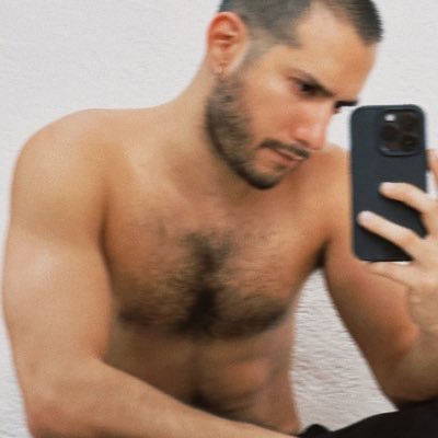 chuchoamezcua's profile picture. go girl give us nothing