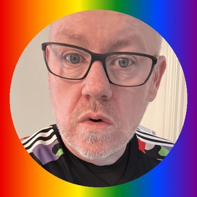 CLD Manager, Chair @pearceinstitute @movinggovanfwd @purpleballuk #teamlgbti🏳️🌈 ⚠️views personal 👍🏻