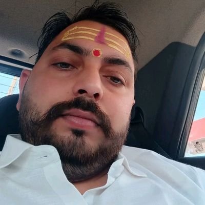 जीवन स्थिरता, विश्वास और मानवता के बारे में है, अपने आप पर विश्वास करना कि आप यह कर सकते हैं