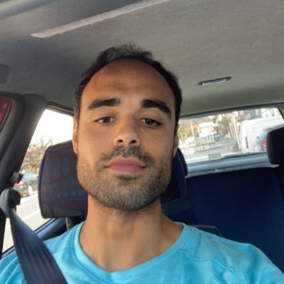 KarimManuel93's profile picture. He who is brave is free