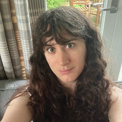 Tall, thicc, sapphic adult female human studying space science | 💍 @sammy_pi_ | minors DNI