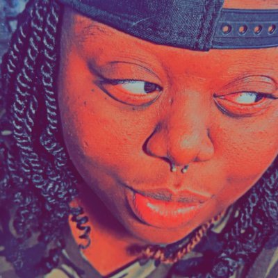 SHAYBEExoxo's profile picture. SC: 👻Shaybutterz// I’m an artist.//music enthusiast