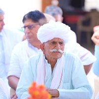 Bis9e Surendra (@bis9es) 's Twitter Profile