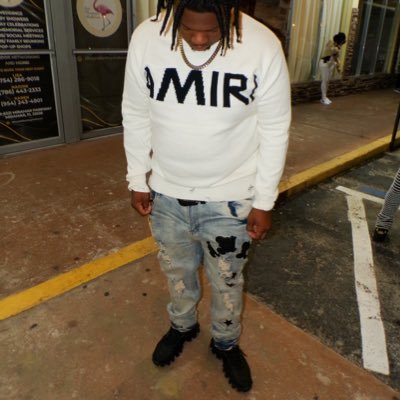 Stackgetta's profile picture. #ZONEHAWK🧟‍♂️ ig:@llrmani