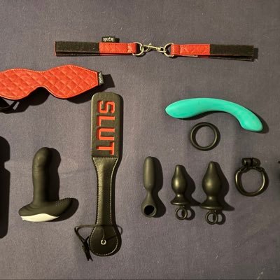 _moraales1's profile picture. 18+😈 professional Dominatrix/Humiliatrix/FEMDOM,BSDM/key holder