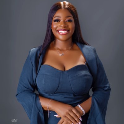 scentluring's profile picture. ✨Affordable perfume store ✨We give honest perfume recommendations that best suit your personality. 🚚 Nationwide delivery