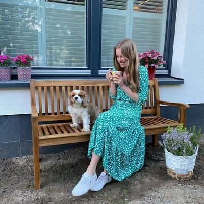 Entrepreneur || Teacher || Nature Enthusiast || Cats and dogs lover || Fun to chat with || Humanitarian.🇵🇱🇺🇲
