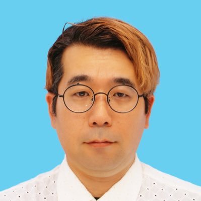 某国会図書館(上野・子ども)非常勤職員→某日通R派遣社員(某国会図書館新聞資料室受付・出納)→某広告代理店(媒体営業)→某映画配給会社。 配給営業、宣伝。
