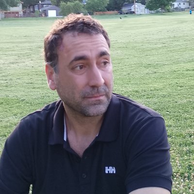 Catedrático de Psicología de la Educación / Professor of Educational Psychology / Investigo en @ERILectura @UV_EG Former @FulbrightPrgrm at @cuboulder
